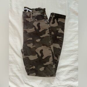 Camo pants